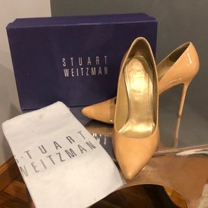 Stuart Weitzman Nouveau nude pump